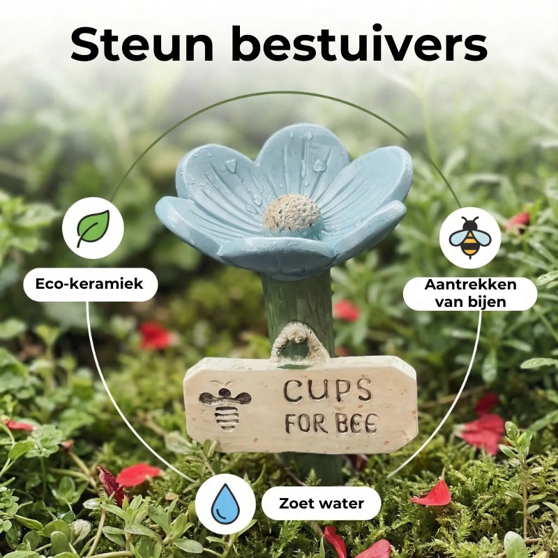 Bloemvormige drinkplaats voor bijen💧
