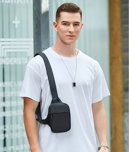 Beveiligde Heuptas: Verstelbare riem, unisex mini-hanger, borsttas