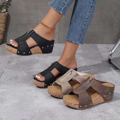 Verhoogde Orthopedische Sandalen met Open Teen en Sleehak